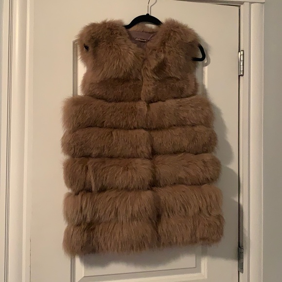 Quilted Fox Fur Vest - Blush - Picture 3 of 10